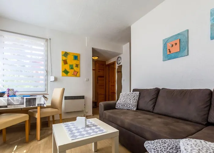 Ferienhaeuser Hitthim - Plogshagen アパート バーベ