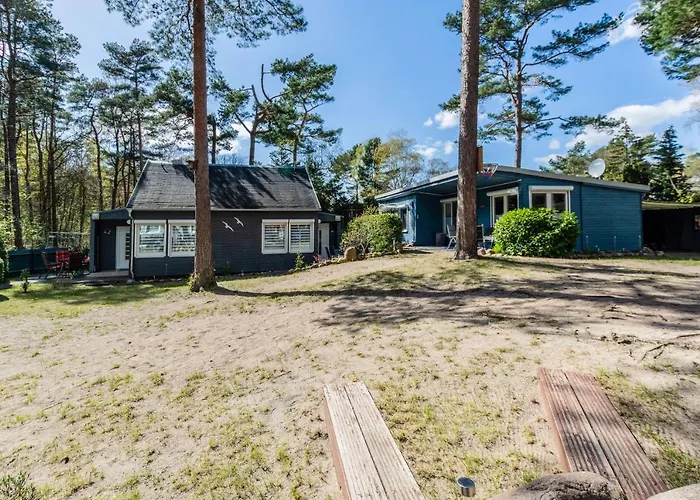 Ferienhaeuser Hitthim - Plogshagen アパート