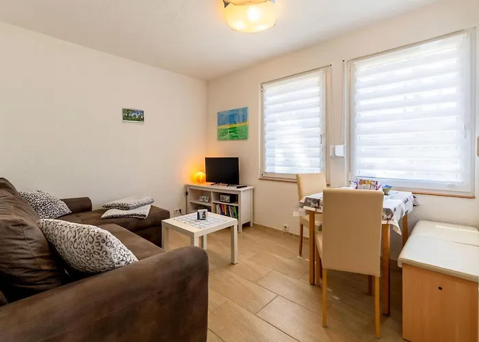 Ferienhaeuser Hitthim - Plogshagen アパート *